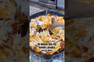 This 30-Minute One-Pot Ravioli Lasagna is perfect for the people who don’t have to layer and bake.