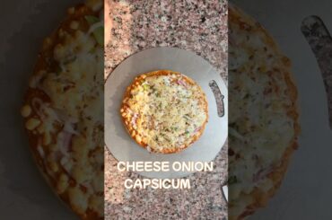 Late #night #zomato#order #capsicum #onionpizza #youtubeshorts #pizzalover #food #vlog #cloudkitchen