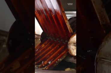 Did you know that #balsamicvinegar needs to mature in wooden barrels for at least 60 days? #italy