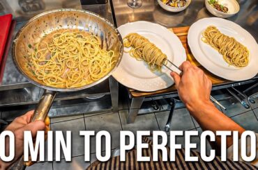 Easy Spaghetti Vongole for Italian Food Lovers!