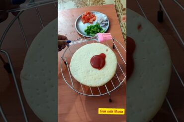 Two minutes Pizza in microwave #Shorts