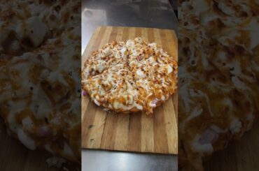 veggie Pizza overloaded order #shorts #food #trending #pizza