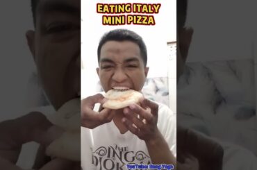 EATING ITALY MINI PIZZA #shortvideo #food #fyp