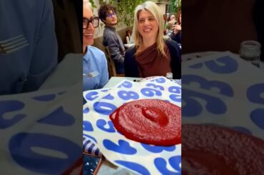 Pizza is served in a new style in Italian restaurants shorts video  #shortsvideo