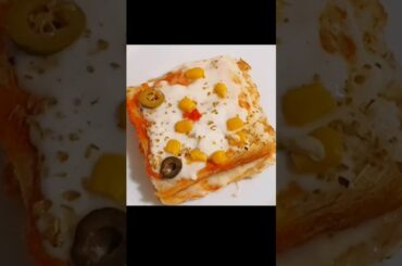 Breakfast Recipe Bread pizza on Gas! No oven! #breadpizza#shorts#shortsfeed#shortsvideo