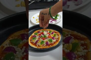 Homemade Pizza Recipe|#shorts #shortvideo #pizza #homemade @SarojsKitchenHINDI