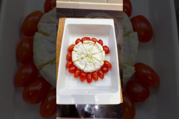 Easy homemade baked Camembert and crusty bread #camembert #cooking #shorts #cheese #easyrecipe