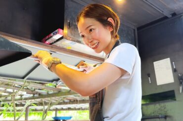 Authentic Napoli Pizza from a Kitchen Truck! Italian Cuisine by a Vegetable Farmer #japanesefood