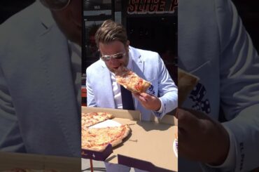 Dave Portnoy Tries Pizza Place Opened By YouTuber @TheStradman