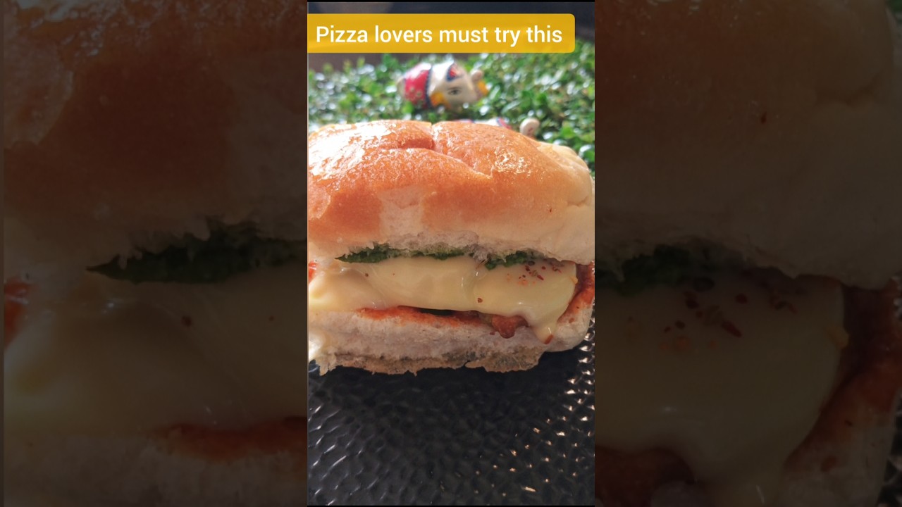 Rainy days with vada pav craze episode no2| #shorts #desifusion #mylifemykitchen #pizzavadapavecipe Rainy days with vada pav craze episode no2| #shorts #desifusion #mylifemykitchen #pizzavadapavecipe