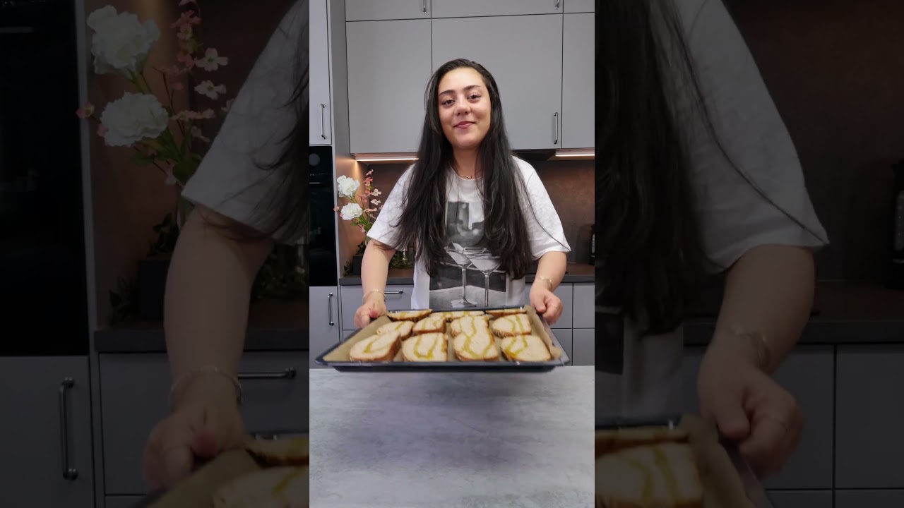 Roasted Tomato Omelette with Feta! #shorts Roasted Tomato Omelette with Feta! #shorts