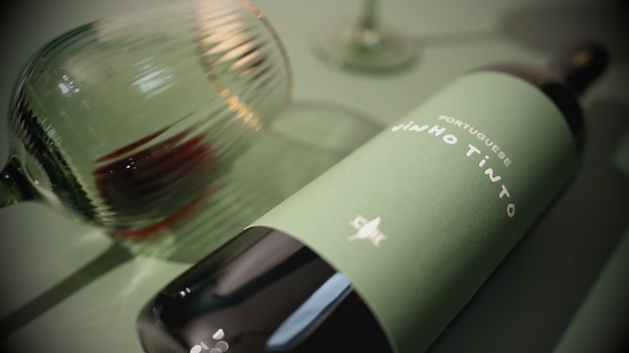 Vinho Tinto – Cooper’s Hawk August 2025 Wine of the Month Vinho Tinto - Cooper's Hawk August 2025 Wine of the Month