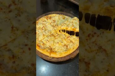 Chicken Cheese  Pizza Without Oven#shorts#shortsfeed#pizza#cheese#recipe#cooking#viral#trending