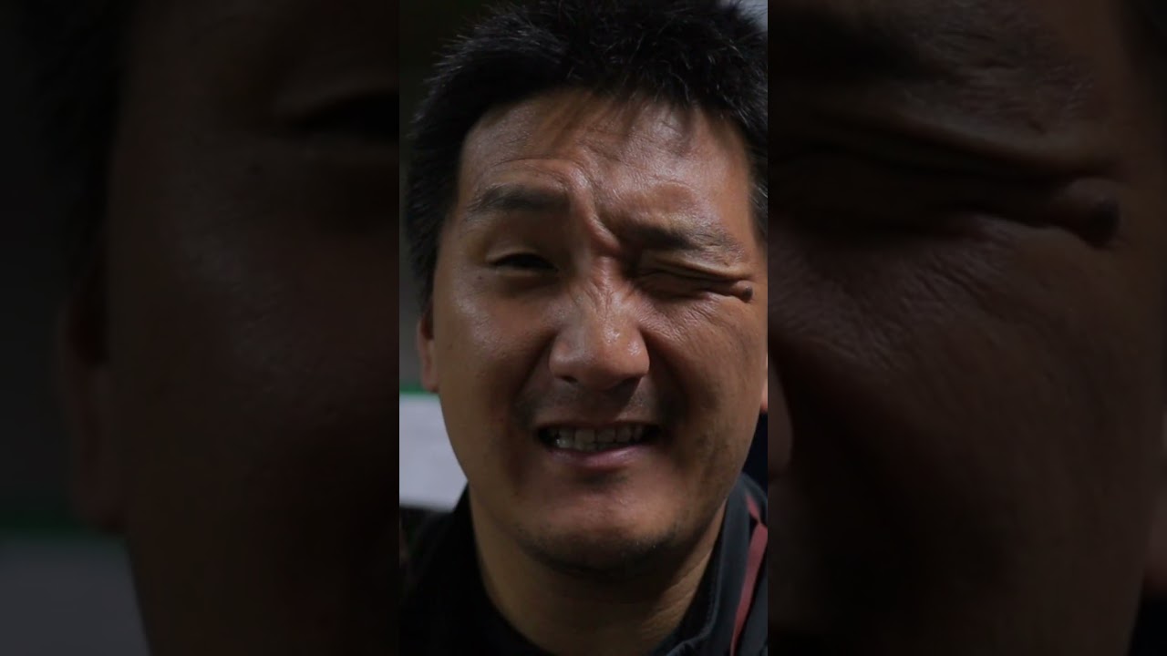 A RED WINE made with white grapes!!! A RED WINE made with white grapes!!!