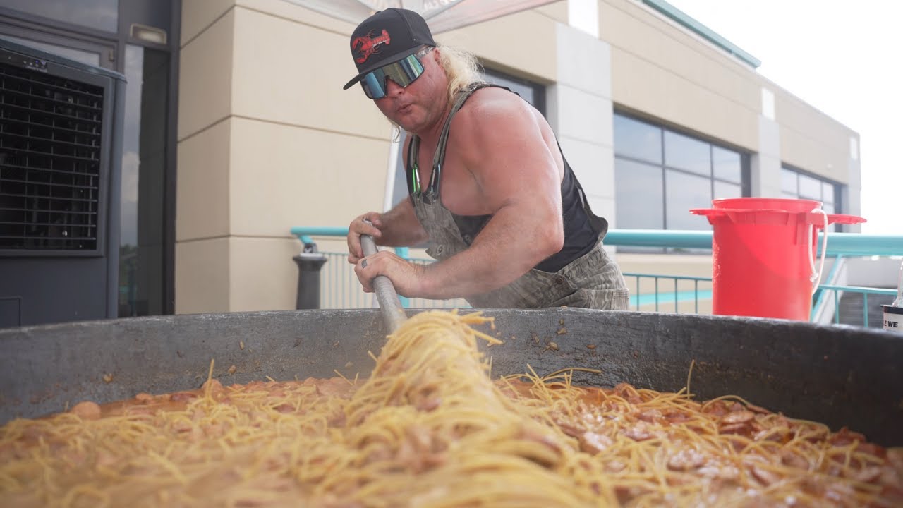 600 Man Pastalaya! 600 Man Pastalaya!