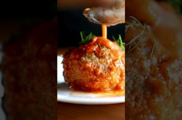 Juicy Parmesan Meatballs For  A  Romantic Dinner Date
