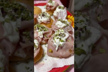 Sizilian Spinci #italy #italianfood #food #traditional #shortsfeed #shorts #fyp #sicily #travel