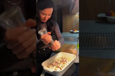 Baked Pasta with Alfredo Sauce #food #recipe #cooking #easyrecipe