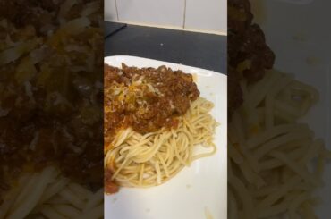 Easy Spaghetti Bolognese Recipe | Rich & Flavorful Italian Pasta