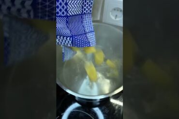 Paccheri with Ragu #pasta #italian #foodie #easyrecipe #delicious #dinner #cooking #fyp