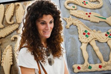 You HAVE to See How These Italian Cookies Are Made...