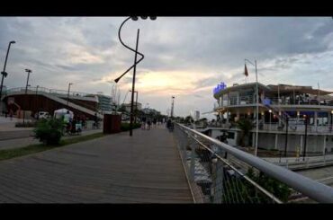 #RIMINI - Sunset walk from Marina Centro to the harbour #4k #travel #beach #walking #italy #seaside