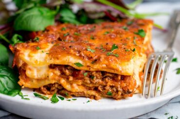 Easy Homemade Lasagne Recipe = Perfect Family Comfort Food