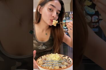 Anushka sen eating italy food #shorts #anushkasen