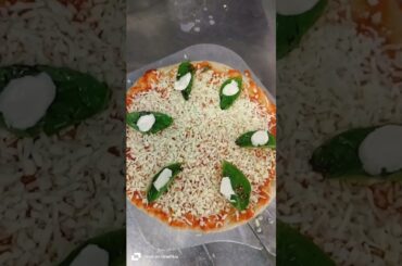 Margherita pizza | fresh base pizza| viral pizza | Italian special pizza #shorts #viral #trend #chef