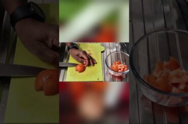 How To Make Yummy Tomato Sauce At Home