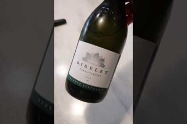 What's The Right Temperature For White Wine? #shorts