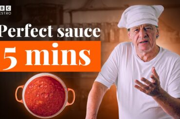 The SECRET to fresh tomato sauce with Marco Pierre White | Meet your Maestro | BBC Maestro