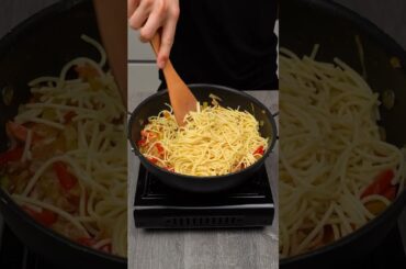 You'll never cook pasta any other way! Delicious dinner in minutes