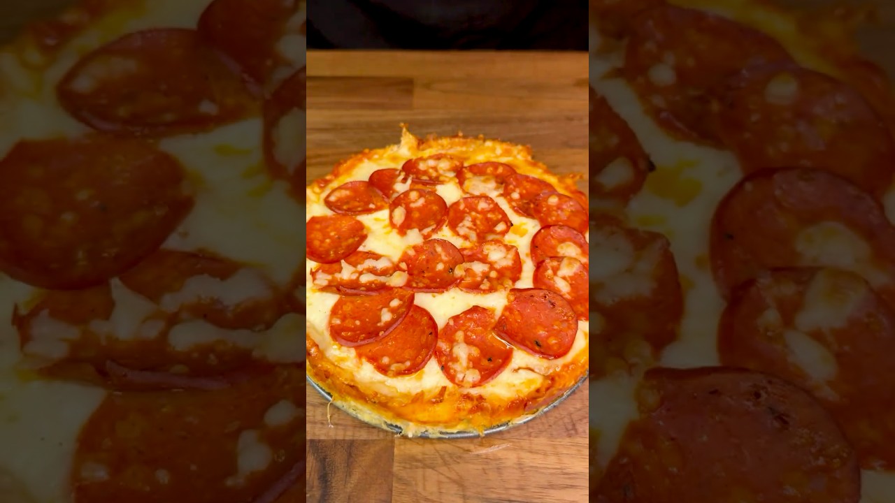 Easy Tortilla Pizza #shorts Easy Tortilla Pizza #shorts