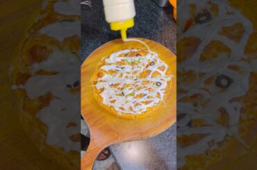 #pizza #food #streetfood #foodie #tamannaandpraveen #tamannapraveenvlogs #cloudkitchen #zomato #