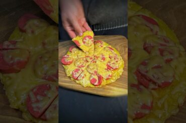 Super Easy Skillet Potato Pizza #food#pizza#potato