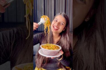 Food challenge:Street vs Restaurant chowmine| #food #momos #foodchallenge #foodlover