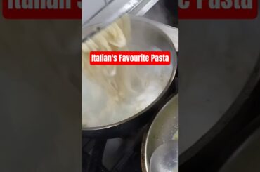 Italian's Favourite Pasta! @thehawkersspice #italianfood #shorts #viral #cheflife #cooking