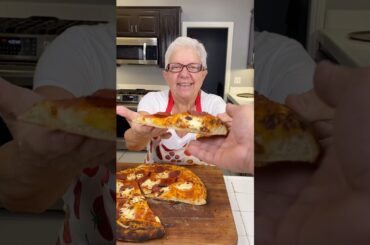 Calabrese pizza #pizza #cook #recipe #cooking #pasta #foodie #baking #farmtotable #italy #food