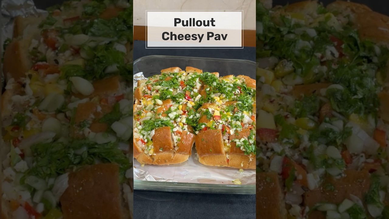Pullout Cheesy Pav Recipe | Easy Snack | cheese Pav |#chessy #snack #food #shorts #recipe #cheesepav Pullout Cheesy Pav Recipe | Easy Snack | cheese Pav |#chessy #snack #food #shorts #recipe #cheesepav