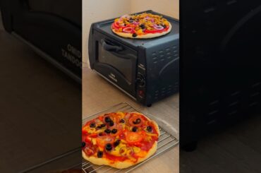 For pizza lovers #foryou #pizza #pizzalover #cheese #cheeselovers #france #pakistan