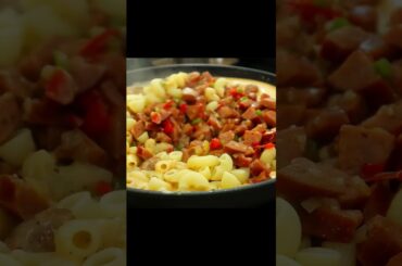How to make the best Cajun Mac and Cheese at home #SHORTS