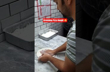 Stretch Neapolitan Dough Like a Pro | Authentic Italian Technique #woodfiredpizza #neapolitanpizza