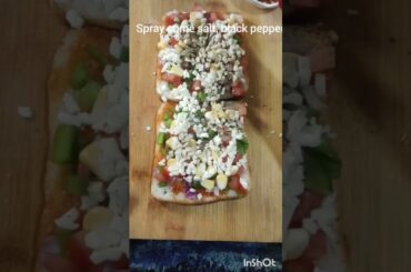 Bread pizza recipe| #breadpizzaathome #breadpizza #shorts #youtubeshorts#reelviral#shortviral