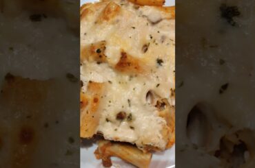 PASTA BAKE #shortvideo #food #shortsfeed #short #recipe #dinner #tastyyshort #foodie