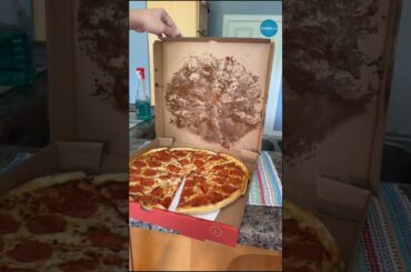 Why Is This Done Before Eating Pizza #shorts #ytshorts