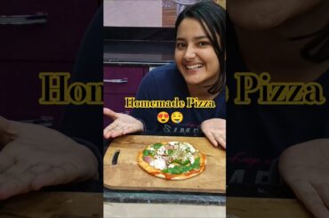 I tried the Viral pizza #shorts #shortsfeed #pizza #food
