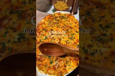 Creamy baked 5 cheese Mac N’ Cheese #food #recipe #shorts
