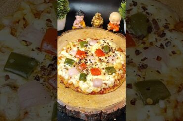 Healthy Pizza Paratha l Easy Tiffin & Snack Recipe #shorts #pizza #viralvideo #shortfeed