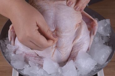 I learned this trick with a friend from Italy, now I only make chicken like this